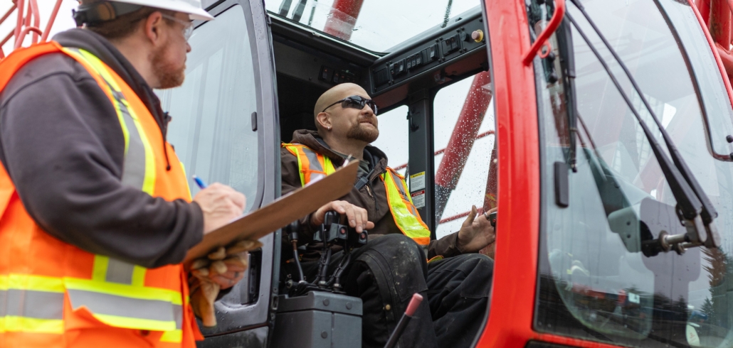 BC Crane IUOE Training HiRes SitePartners IA cropped ()